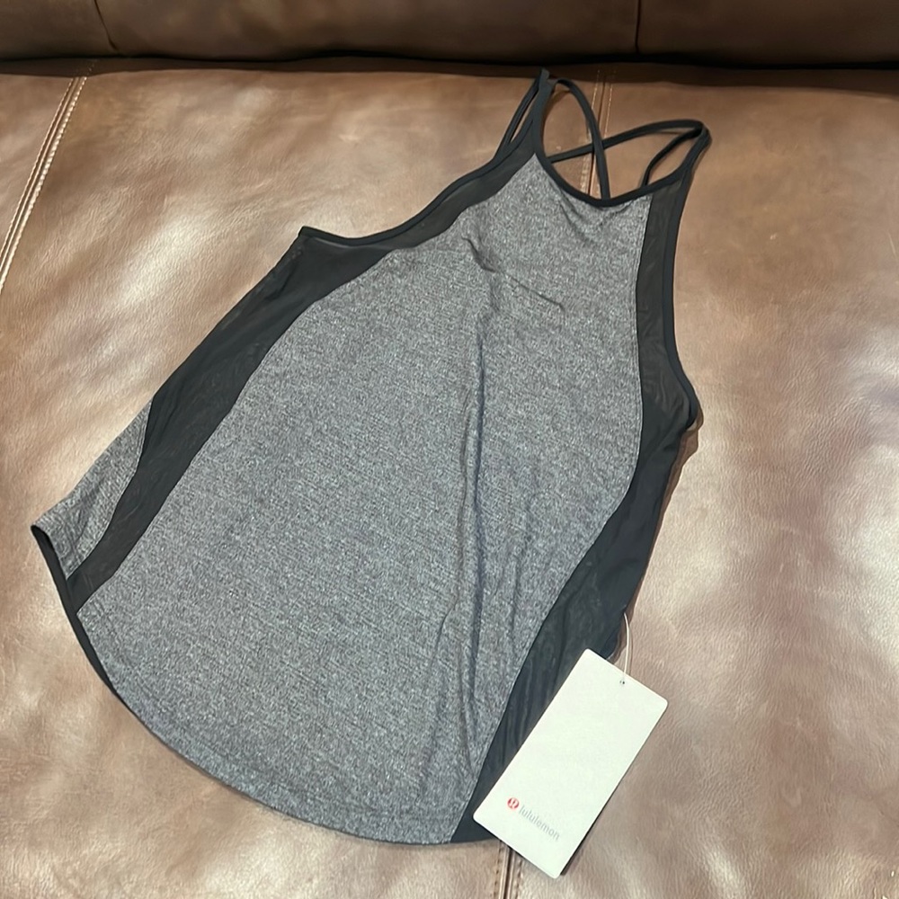 Lululemon run off-route tank